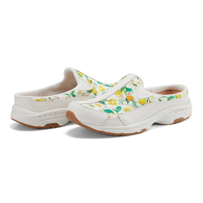 Traveltime Clogs